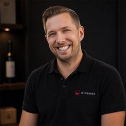 Domi · Founder